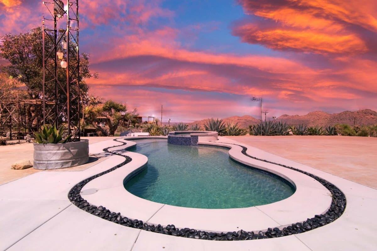 Renovated Lodge - Room 3 With Pool Access Joshua Tree Exterior foto