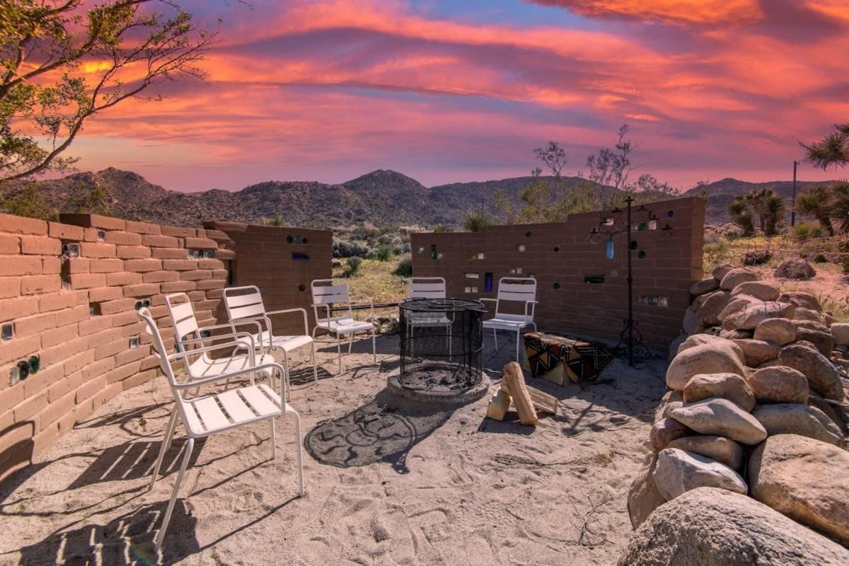 Renovated Lodge - Room 3 With Pool Access Joshua Tree Exterior foto